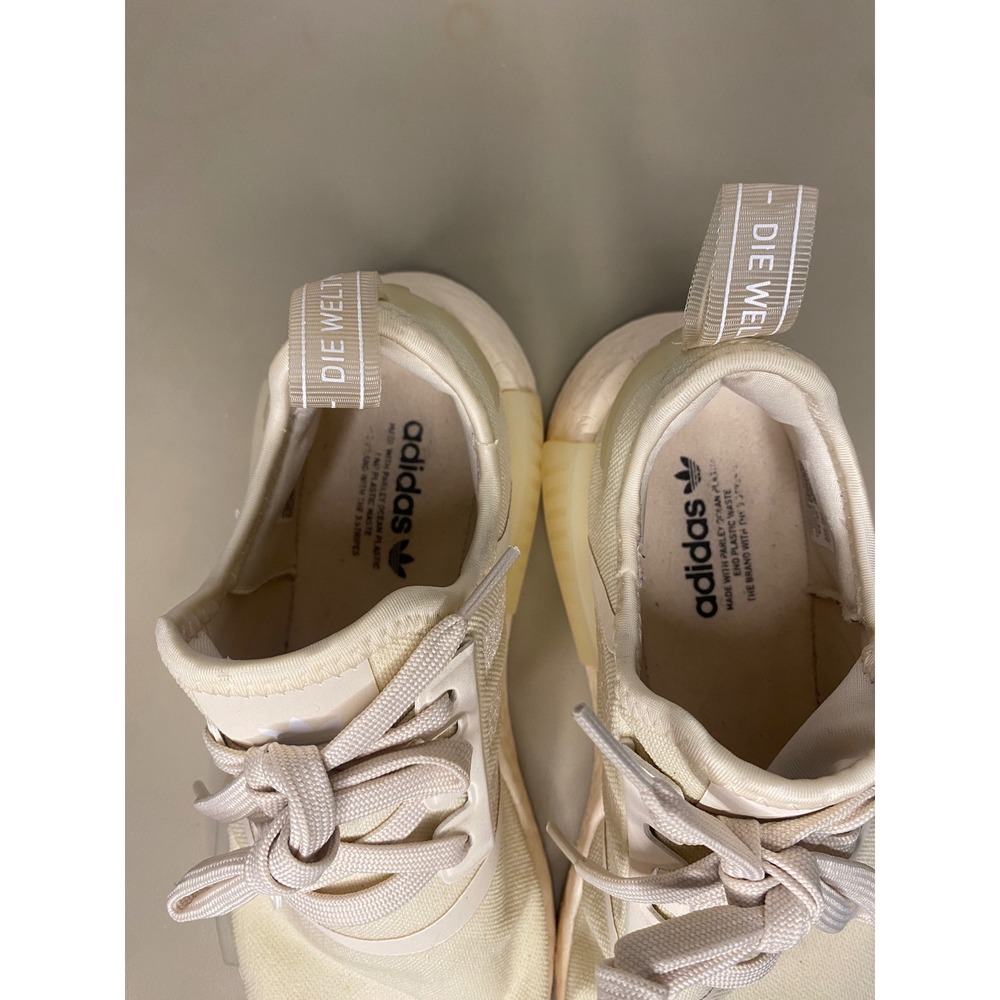 Adidas NMD_R1 V2 Women 7 Wonder White Sand Cream Sneakers Running Shoes - Picture 10 of 13